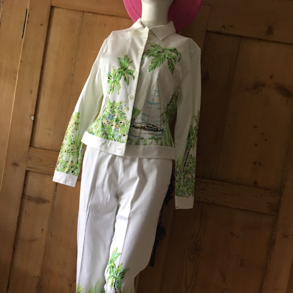 Crossland sample art woman’s dress set